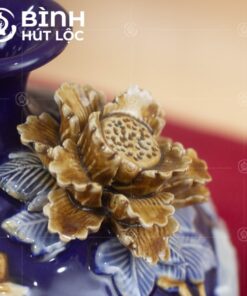 binh-hut-loc-bat-trang-mau-xanh-coban-hoa-tiet-thuan-buom-xuoi-gio-dap-noi-3