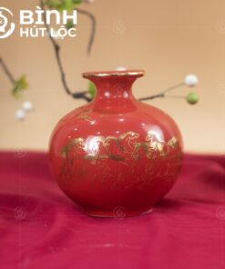 binh-hut-loc-bat-trang-ve-vang-mau-do-hoa-tiet-ma-dao-thanh-cong (1)