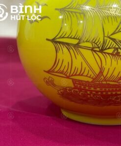 binh-hut-loc-bat-trang-ve-vang-mau-vang-hoa-tiet-thuan-buom-xuoi-gio-(5)